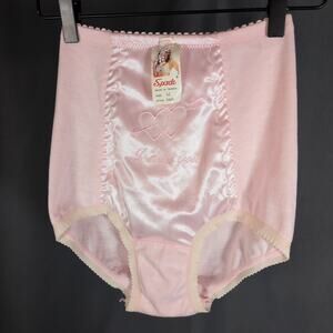 NWT VTG Spade Underwear High Waisted Pink I Love You Embroidered Heart Lingerie